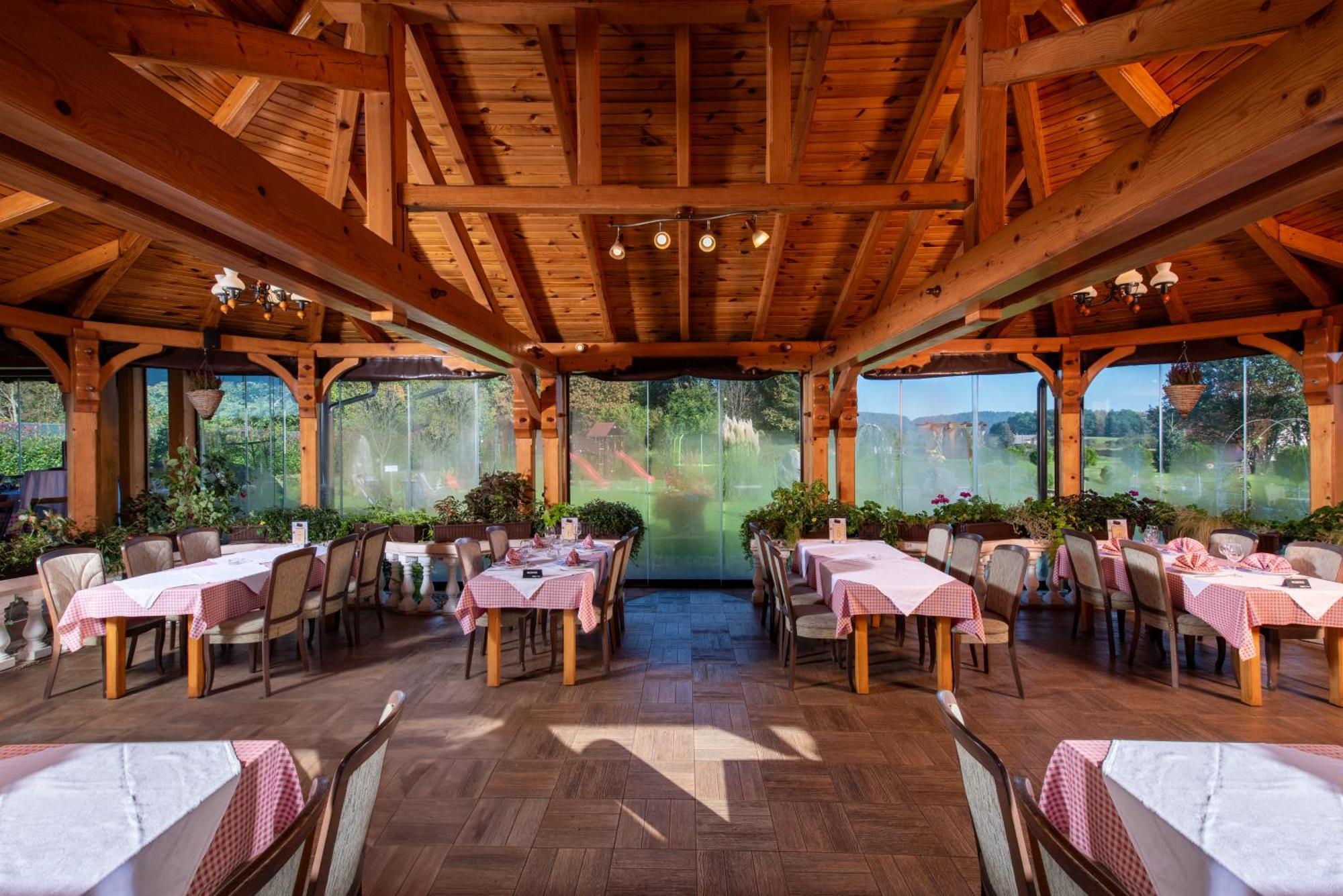 B&B Restoran Bosiljevo Bagian luar foto